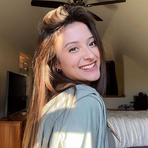 Meet your Posher, Haley